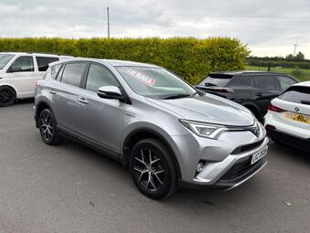 Toyota RAV4 SUV 2.5 VVT-h Design CVT 4WD Euro 6 (s/s) 5dr