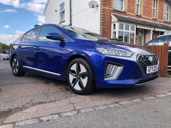Hyundai IONIQ Hatchback 1.6 h-GDi Premium SE DCT Euro 6 (s/s) 5dr