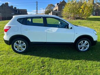 Nissan Qashqai SUV 1.6 Acenta 2WD Euro 5 (s/s) 5dr