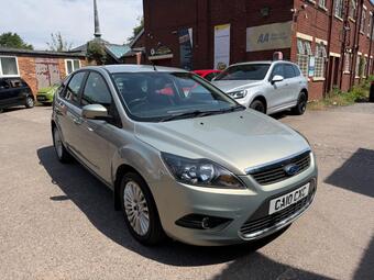 Ford Focus Hatchback 1.6 Titanium 5dr