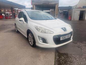 Peugeot 308 Hatchback 1.6 e-HDi Active Euro 5 (s/s) 5dr