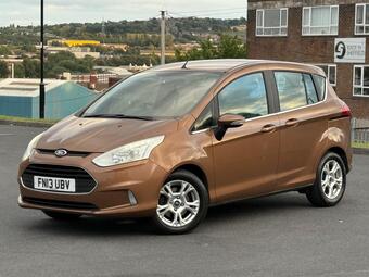 2013 Ford B-Max 1.6 Zetec Powershift Euro 5 5dr 16 Photos photo