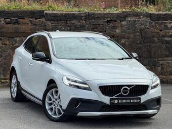 Volvo V40 Cross Country Hatchback 2.0 D2 Pro Auto Euro 6 (s/s) 5dr