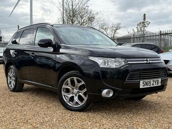 2015 OUTLANDER 2.0H 12KWH GX4H CVT 4WD EURO 5 S S 5DR 88 PHOTOS... photo