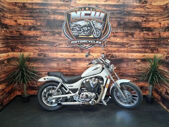 Suzuki Intruder 800 Unlisted Boulevard S50