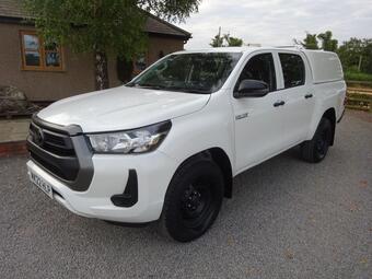 Toyota Hilux Pickup 2.4 D-4D Active 4WD Euro 6 (s/s) 4dr