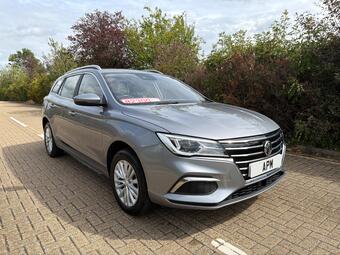 MG MG5 Estate 61.1kWh Exclusive Long Range Auto 5dr
