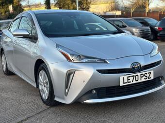2020 PRIUS 1.8 5DR 70 PHOTOS TOYOTA PRIUS 1.8 5DR ULEZ FRESH IMPORT HYBRID... photo