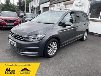 Volkswagen Touran MPV 1.6 TDI BlueMotion Tech SE DSG Euro 6 (s/s) 5dr
