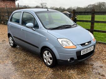 2010 MATIZ 1.0 SE 5DR 21 PHOTOS CHEVROLET MATIZ 1.0 SE 5DR FULL SERVICE... photo