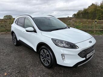 Ford Kuga SUV 1.5 EcoBlue Titanium Euro 6 (s/s) 5dr