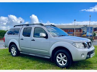 Nissan Navara Pickup 2.5 dCi Tekna 4WD Euro 5 4dr