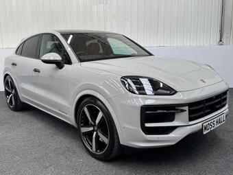 Porsche Cayenne Coupe 3.0 V6 E-Hybrid 25.9kWh TiptronicS 4WD Euro 6 (s/s) 5dr