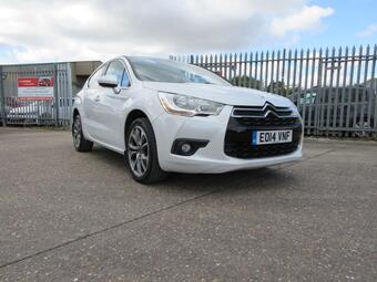 Citroen DS4 Hatchback 1.6 e-HDi Airdream DStyle EGS6 Euro 5 (s/s) 5dr