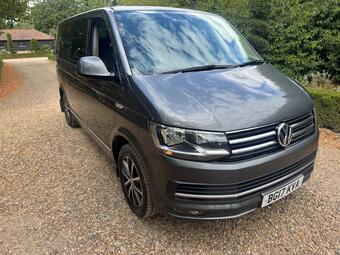 Volkswagen Caravelle MPV 2.0 BiTDI BlueMotion Tech Executive DSG Euro 6 (s/s) 5dr