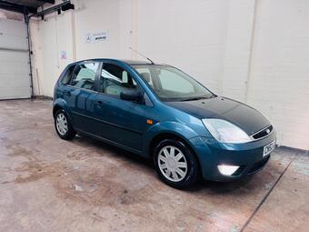 Ford Fiesta Hatchback 1.6 Ghia 5dr