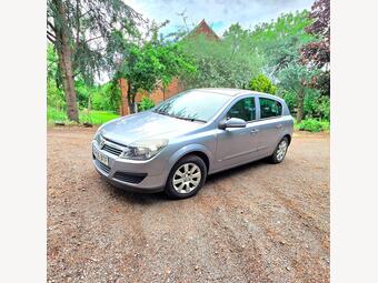 Vauxhall Astra Hatchback 1.4i 16v Club 5dr