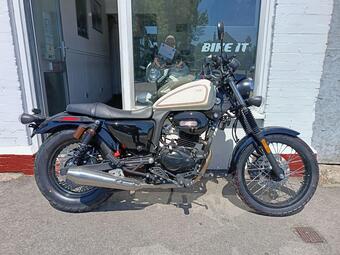 Lexmoto R66 Custom Cruiser 125 Euro 5