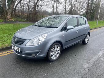 Vauxhall Corsa Hatchback 1.4i 16v Design 5dr (a/c)