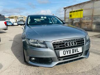 Audi A4 Saloon 2.0 TDI Technik quattro Euro 5 (s/s) 4dr