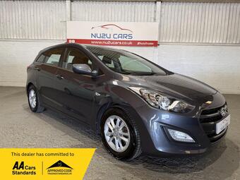 2016 HYUNDAI I30 1.6 CRDI BLUE DRIVE SE TOURER EURO 6 S S 5DR 59... photo