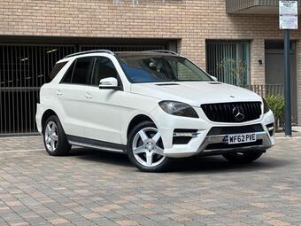 2012 Mercedes-Benz M Class 3.0 ML350 V6 BlueTEC Sport G-Tronic 4WD Euro 6 (s/s) 5dr 44 Photos photo