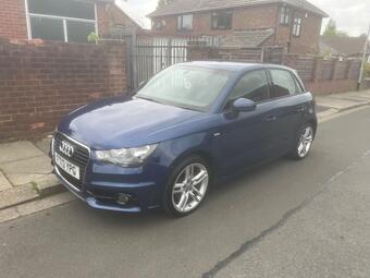 Audi A1 Hatchback 1.6 TDI S line Sportback Euro 5 (s/s) 5dr