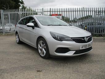 Vauxhall Astra Estate 1.5 Turbo D SRi Nav Sports Tourer Euro 6 (s/s) 5dr