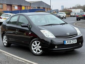 2008 Toyota Prius 1.5 T Spirit CVT 5dr 16 Photos photo