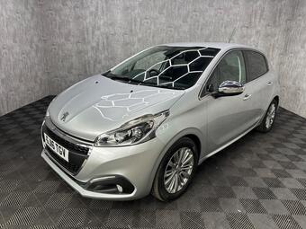 Peugeot 208 Hatchback 1.2 PureTech Allure Euro 6 5dr