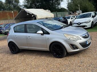 Vauxhall Corsa Hatchback 1.2i ecoFLEX 16V SE Euro 5 (s/s) 5dr