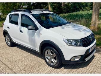Dacia Sandero Stepway Hatchback 0.9 TCe Ambiance Euro 6 (s/s) 5dr