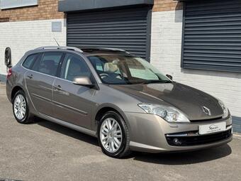 Renault Laguna Estate 2.0 dCi Initiale Tourer Auto Euro 5 5dr