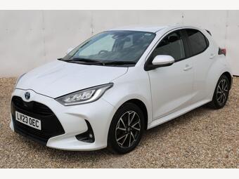Toyota Yaris Hatchback 1.5 VVT-h Design E-CVT Euro 6 (s/s) 5dr