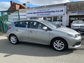Toyota Auris Hatchback 1.2 VVT-i Icon Euro 6 (s/s) 5dr