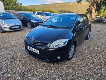 Toyota Auris Hatchback 1.6 V-Matic TR MultiMode Euro 5 5dr