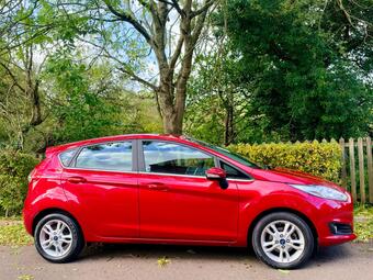 Ford Fiesta Hatchback 1.0T EcoBoost Zetec Euro 6 (s/s) 5dr