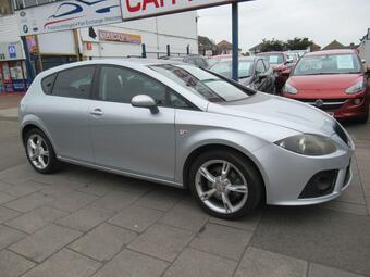 2008 seat leon 2.0 tfsi fr dsg euro 4 5dr 31 photos  leon 2.0 tfsi fr dsg euro 4 5dr service... photo