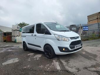 Ford Tourneo Custom Minibus 2.2 300 TDCi Trend L1 Euro 5 (s/s) 5dr