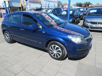2006 ASTRA 1.8I 16V LIFE 5DR 30 PHOTOS VAUXHALL ASTRA 1.8I 16V LIFE 5DR... photo
