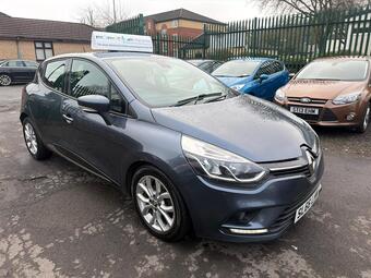 2016 Renault Clio 0.9 TCe Dynamique Nav Euro 6 (s/s) 5dr 17 Photos photo