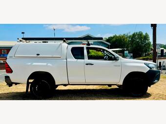 Toyota Hilux Pickup 2.4 D-4D Active 4WD Euro 6 4dr (3.5t)