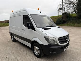 Mercedes-Benz Sprinter Panel Van 2.1 313 CDi RWD L1 H3 4dr