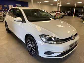 Volkswagen Golf Hatchback 1.6 TDI SE Nav Euro 6 (s/s) 5dr