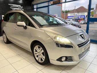 2011 5008 2.0 HDI EXCLUSIVE AUTO EURO 5 5DR 53 PHOTOS PEUGEOT 5008 2.0... photo