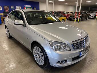 Mercedes-Benz C Class Saloon 3.0 C320 CDI V6 Elegance G-Tronic Euro 4 4dr