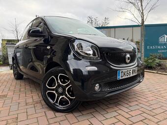 2016 Smart Forfour 1.0 Prime (Premium Plus) Twinamic Euro 6 (s/s) 5dr 43 Photos photo