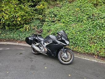 2017 HONDA E ABS SPORTS TOURER MANUAL 105 BHP 782CC 9 PHOTOS HONDA VFR800F F... photo