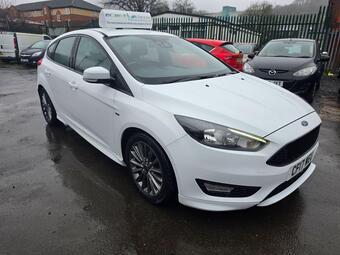 Ford Focus Hatchback 1.0T EcoBoost ST-Line Auto Euro 6 (s/s) 5dr