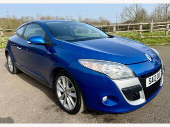 2012 12 MONTHS MOT FSH CAMBELT 2,790 2012 12 REG PETROL MANUAL 59,245 MILES... photo